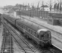 Class 120 DMU at Evesham