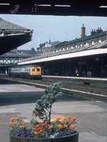 Class 120 DMU at Nottingham