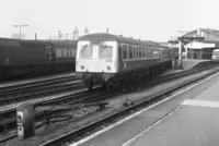 Class 120 DMU at Bristol Temple Meads