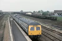 Class 120 DMU at Newark
