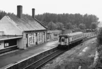 Class 121 DMU at Montpelier