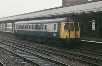 Class 122 DMU at Leamington Spa