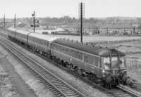 Class 122 DMU at Warwick