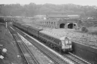 Class 122 DMU at Dudley