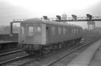 122 DMU