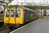 Class 122 DMU at Liverpool Lime Street