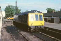 Class 122 DMU at Leamington Spa