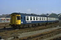  DMU
