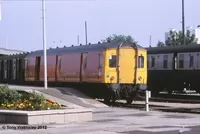 Class 128 DMU at Cardiff Central