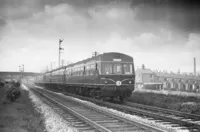 Long DMU formation on main line