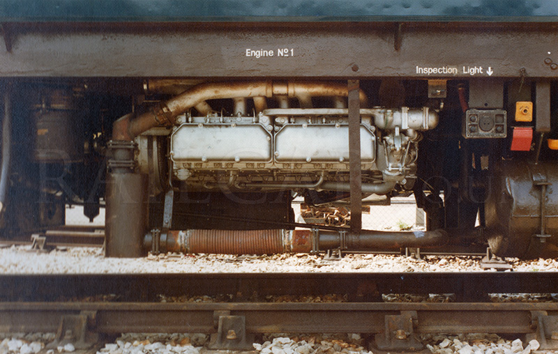 Underfloor DMU engine